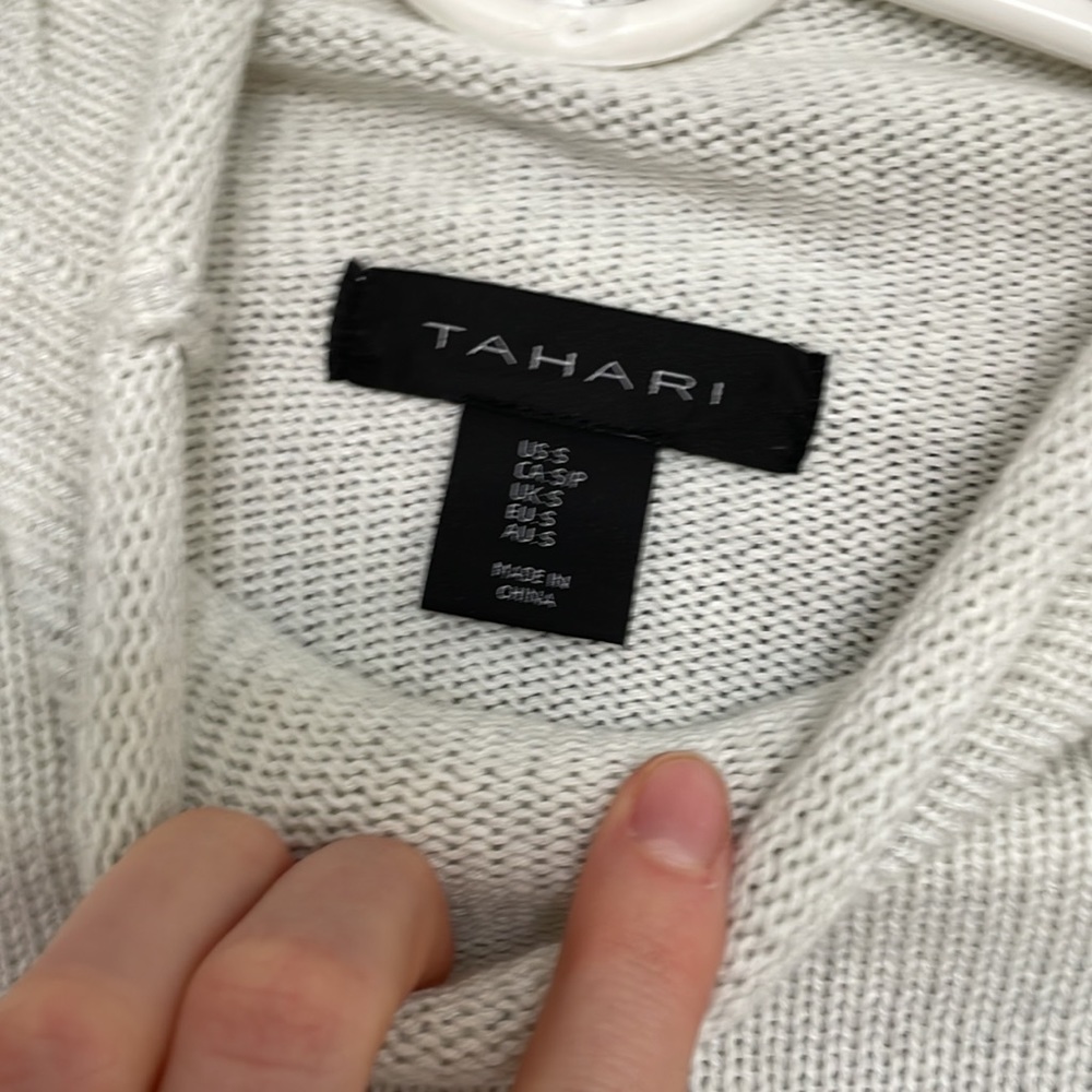 Sweater - Picture 2 of 3